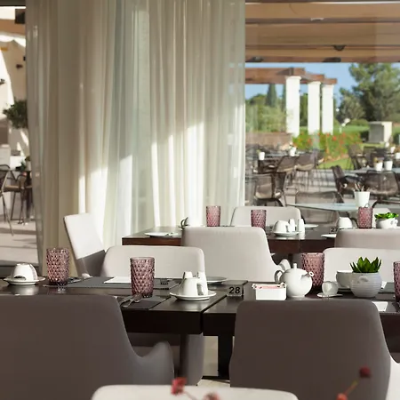 Villa Aphrodite Hills Residences Superior *